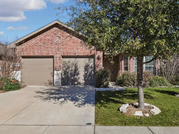 3056 Wakecrest Dr, Fort Worth, TX 76108