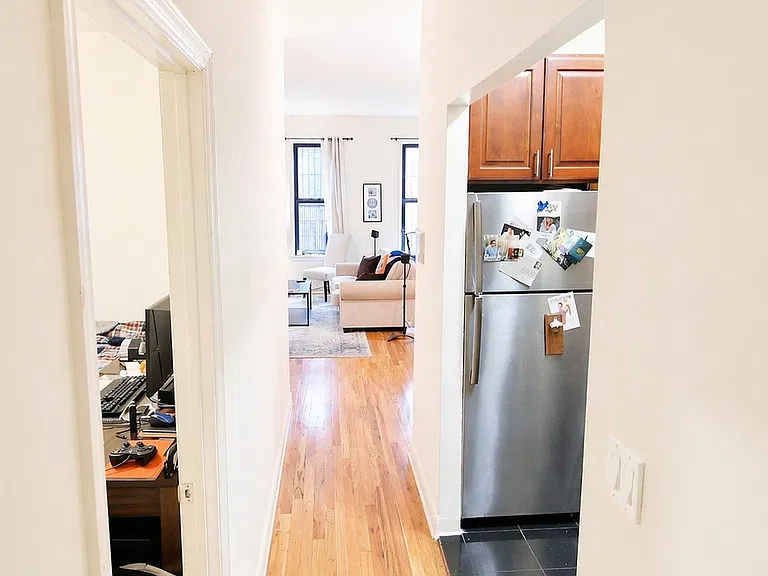 353 Amsterdam Ave #8 — Photo 5