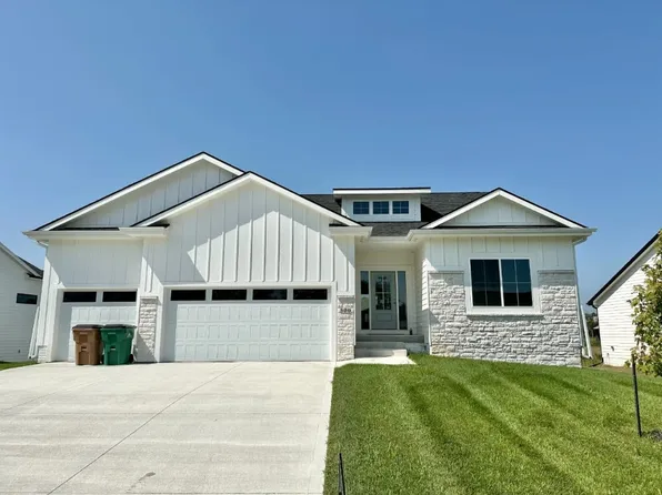 506 E Grimes St, Polk City, IA 50226