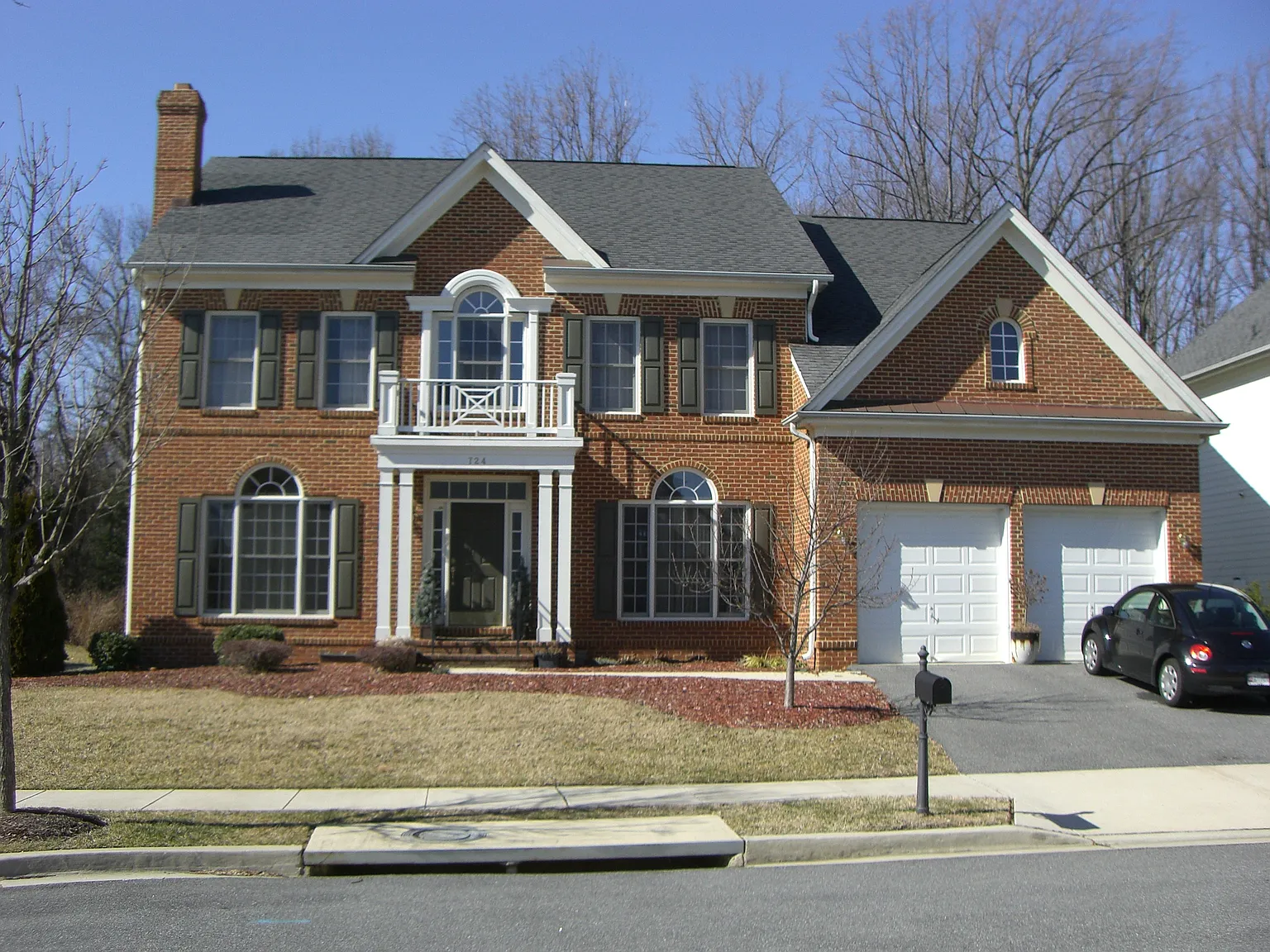 724 Pearson Point Pl photo 1