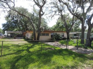 615 Berkshire Rd, Daytona Beach, FL 32114