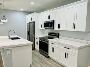 488 NW 40th Ct, Fort Lauderdale, FL 33309
