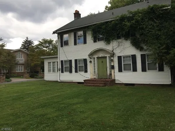 817 Mountain Ave, Westfield, NJ 07090