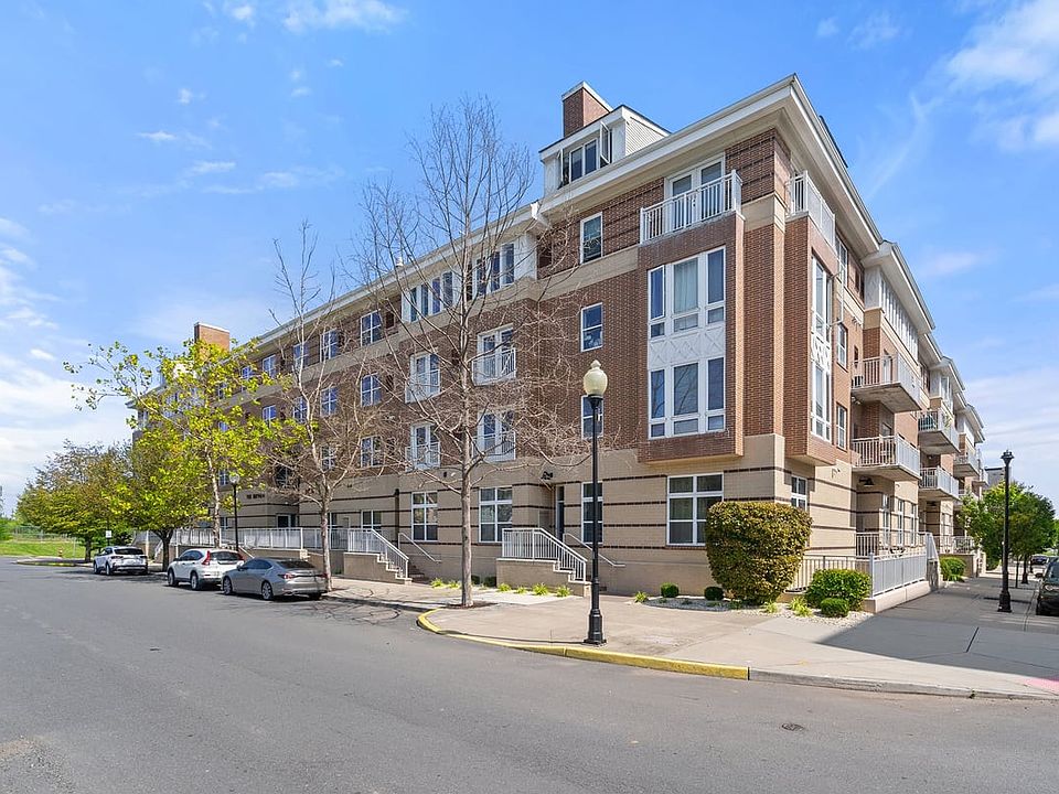 1st image of 368 Rector Street #419