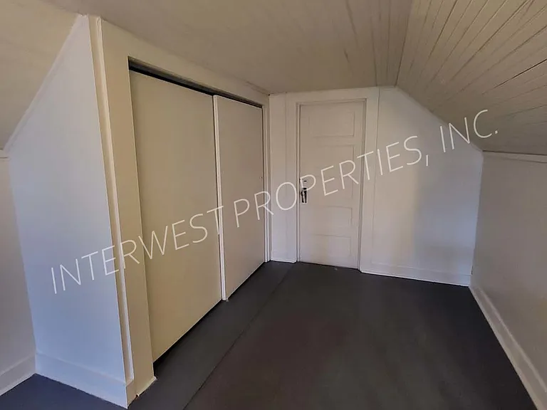 329 SE 79th Ave — Photo 13