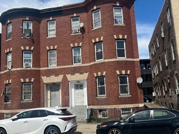 245 Cambridge St, Allston, MA 02134