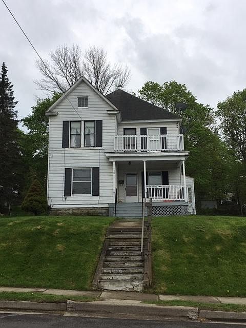 1st image of 308 Willard St #1