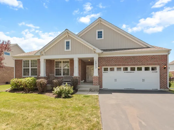 1513 Fringetree Ln, Woodridge, IL 60517