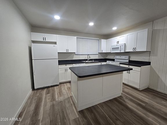 5th image of 4924 W CATALINA Drive
