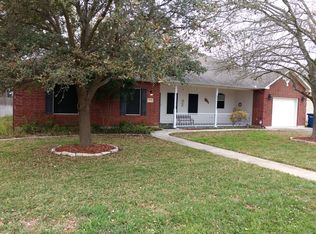 1215 Rivercrest Dr, New Braunfels, TX 78130