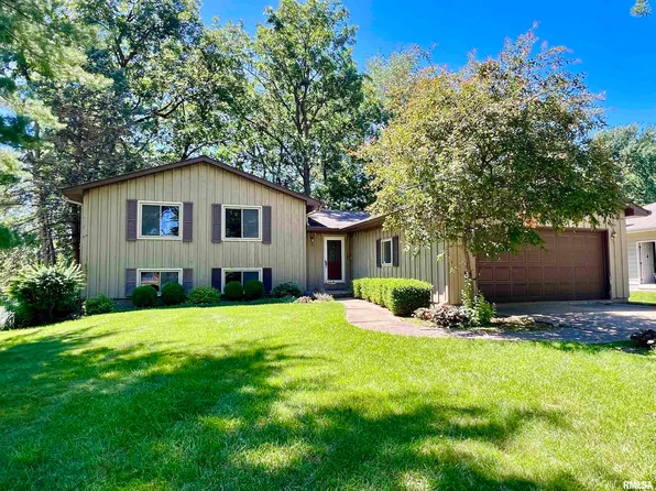 6307 N Post Oak Rd, Peoria, IL 61615