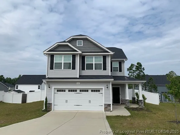 81 Artillery Ln, Cameron, NC 28326