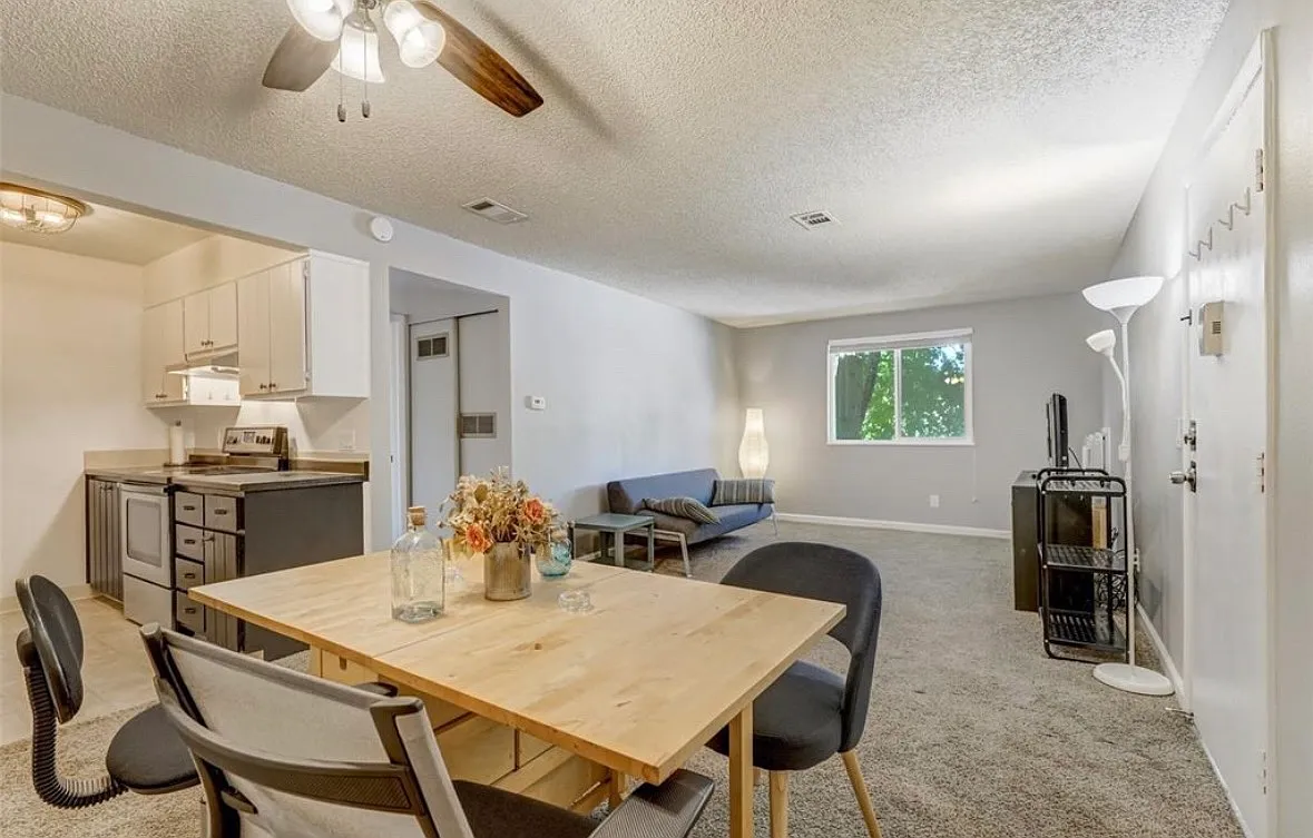 1 bed, 604 sqft, $1,500 — Photo 1