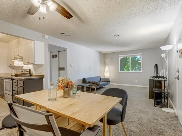 16359 W 10th Ave APT W4, Golden, CO 80401