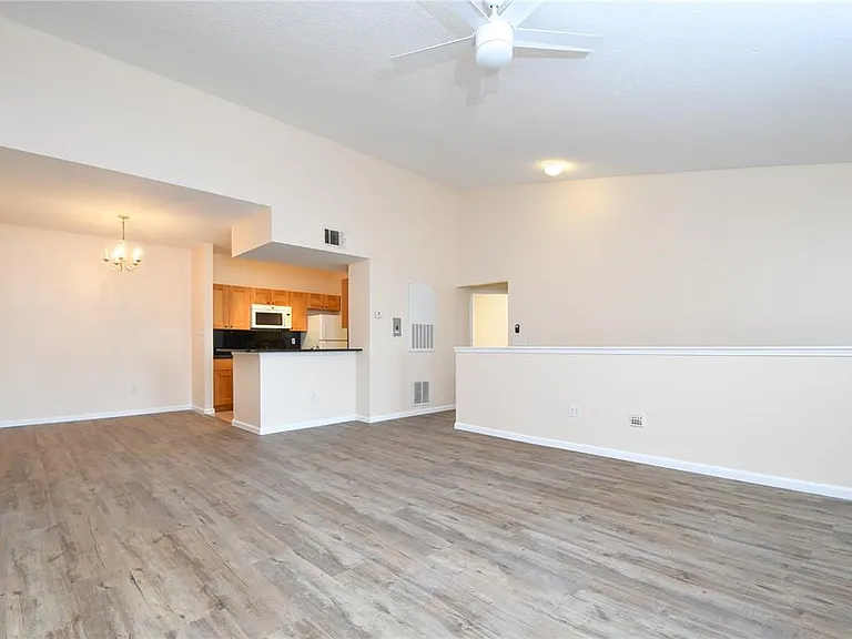 14214 Fredricksburg Dr #108 — Photo 9
