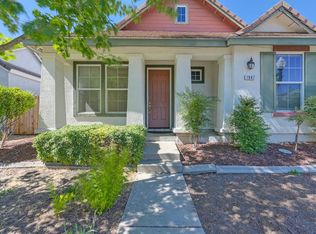 1947 Dawnelle Way, Sacramento, CA 95835
