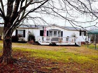 568 Pruitt Rd, Seneca, SC 29678