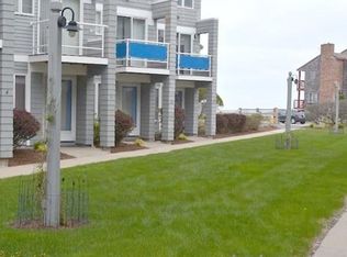 34 Rockport Rd APT 1, Gloucester, MA 01930