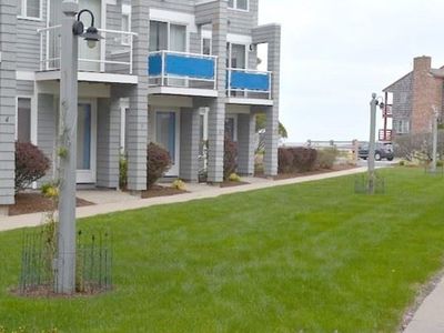 34 Rockport Rd APT 1, Gloucester, MA, 01930