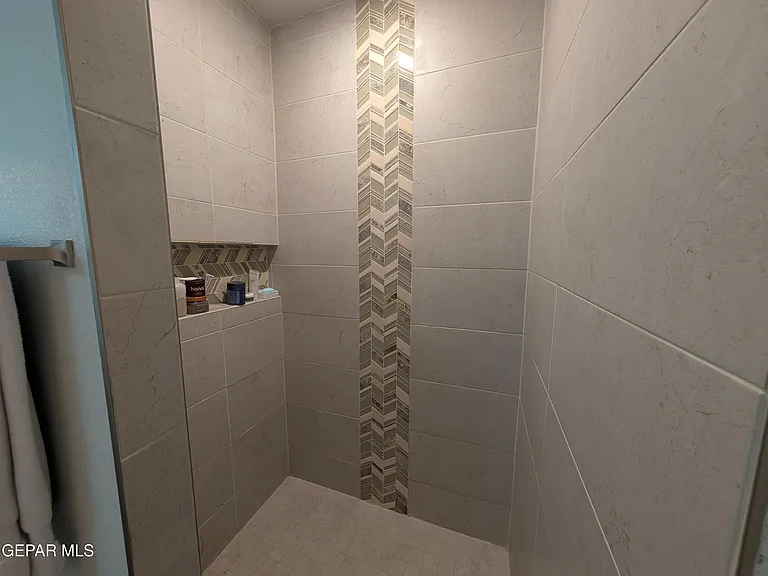 10601 Hidden Crown Pl — Photo 18