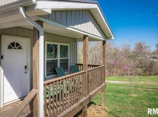 490 Beech Hollow Rd, Harrisburg, IL 62946