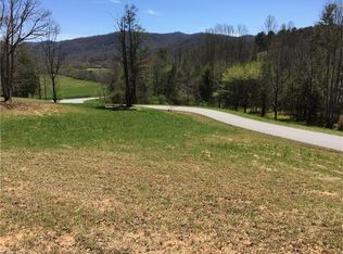 98 Londonderry Cir, Brevard, NC 28712