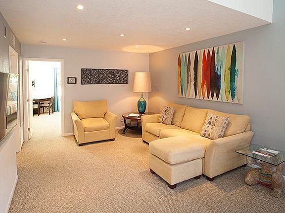 3rd image of 860 N Indian Canyon Dr APT 4
