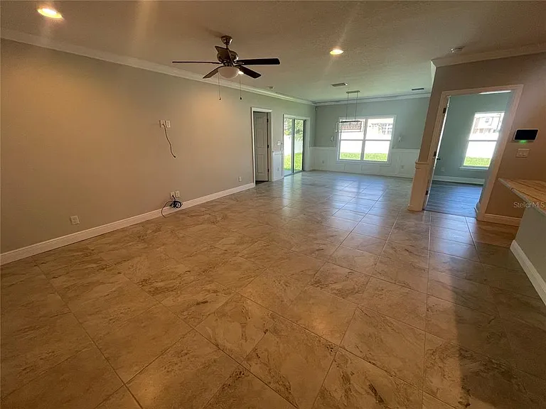 232 Clayton St — Photo 12