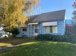 1404 View Ct, The Dalles, OR 97058