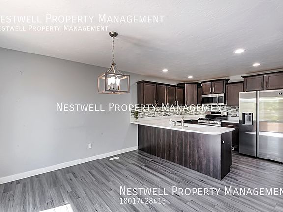 4th image of 2547 W Cottonwood Dr