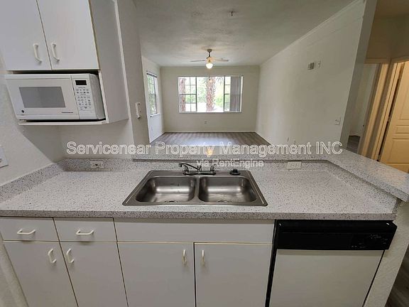 4th image of 17104 Carrington Park Dr APT 519