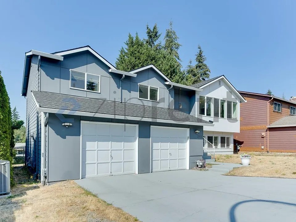 2802 NE 23rd Pl