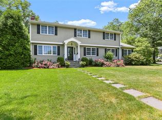 52 Village Dr, New Canaan, CT 06840