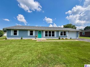 904 Maplewood Dr, Campbellsville, KY 42718
