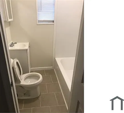 1 bed, 639 sqft, $900 — Photo 2