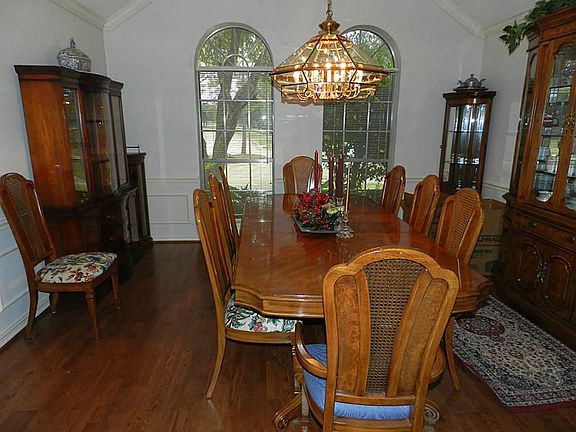 5th image of 4834 Kirkwall Dr