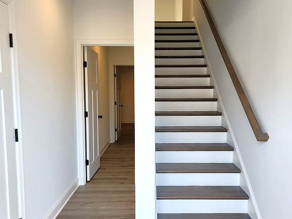 2nd image of 3008 Hill St #404