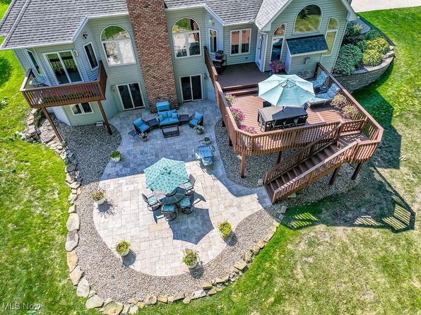 7949 Augusta Ln, Concord Township, OH 44077