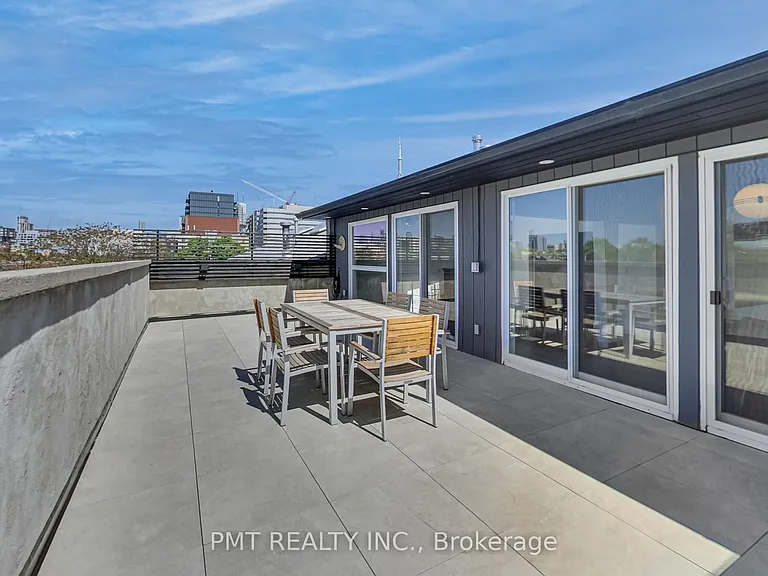 676 Richmond St W #210 — Photo 44