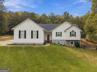 50 Pond Mill Ct SE, Silver Creek, GA 30173