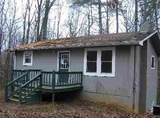 142 Lakeville Dr, Watts Bar Dam, TN 37381