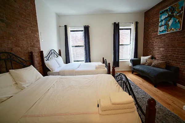 Rented by Pleasant Properties Real Estate LLC | media 5