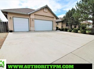 997 Rollingview Dr, Redding, CA 96003