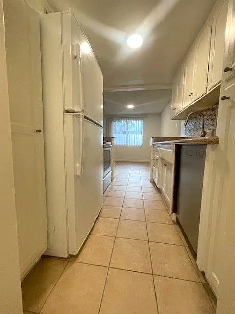 1 bed, 1.0 bath, $2,550 — Photo 3