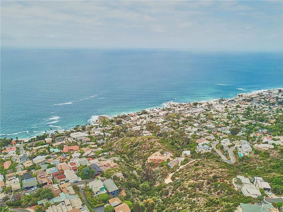 1st image of 800 Baja St