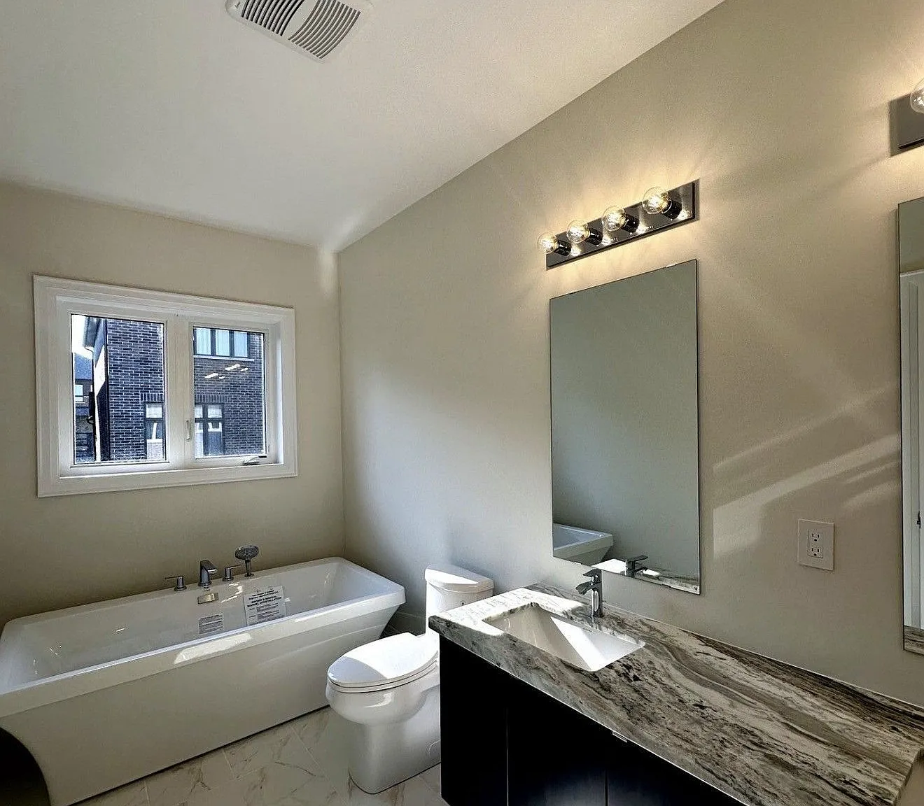 3 bed, $3,500 — Photo 3