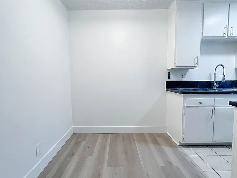 1316 N Fairfax Ave #2 — Photo 7