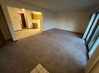 16 W Klubertanz Dr #7, Sun Prairie, WI 53590