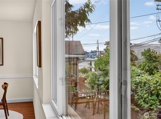 4042 5th Avenue NE, Seattle, WA 98105