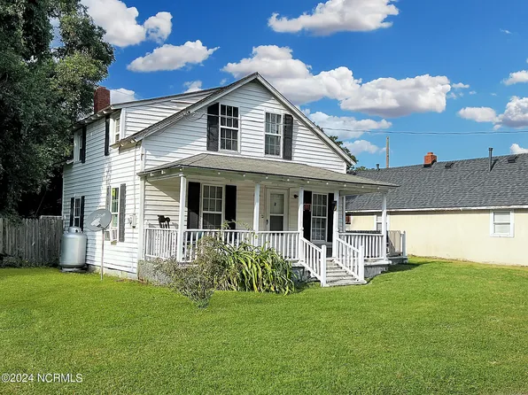 104 W Peterson Street, Edenton, NC 27932